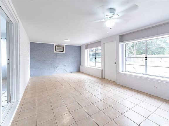 5th image of 1011 Westway Ave