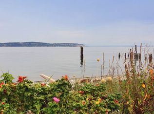 6218 Brighton Beach Rd, Clinton, WA 98236