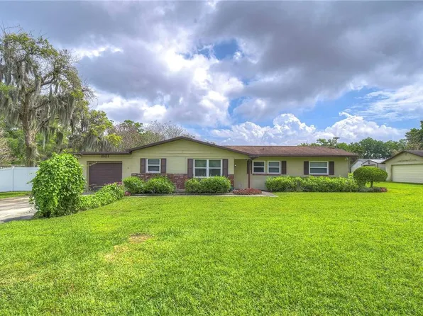 1801 Stillmeadow Dr, Valrico, FL 33596