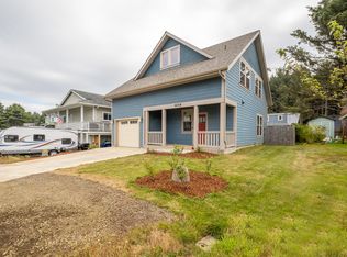 606 SE Jetty Ave, Lincoln City, OR