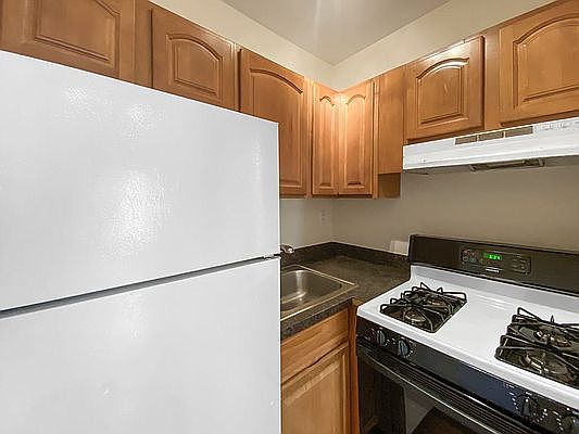 5th image of 217 W 115th St #5A