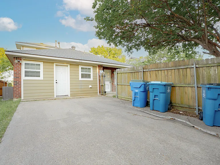 3721 Smartt St — Photo 24