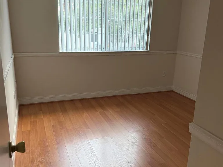 1500 Crestwood Ct S #1503 — Photo 12
