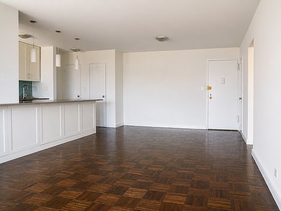 3rd image of 175 W 12th St APT 11E