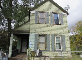 9411 Beacon Ave, Cleveland, OH 44105