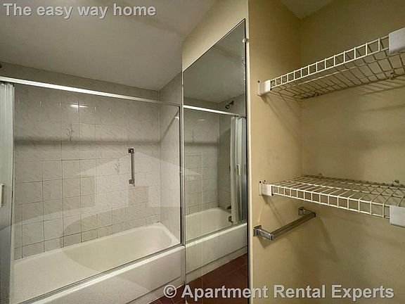 4th image of 12 Mount Auburn St APT 5