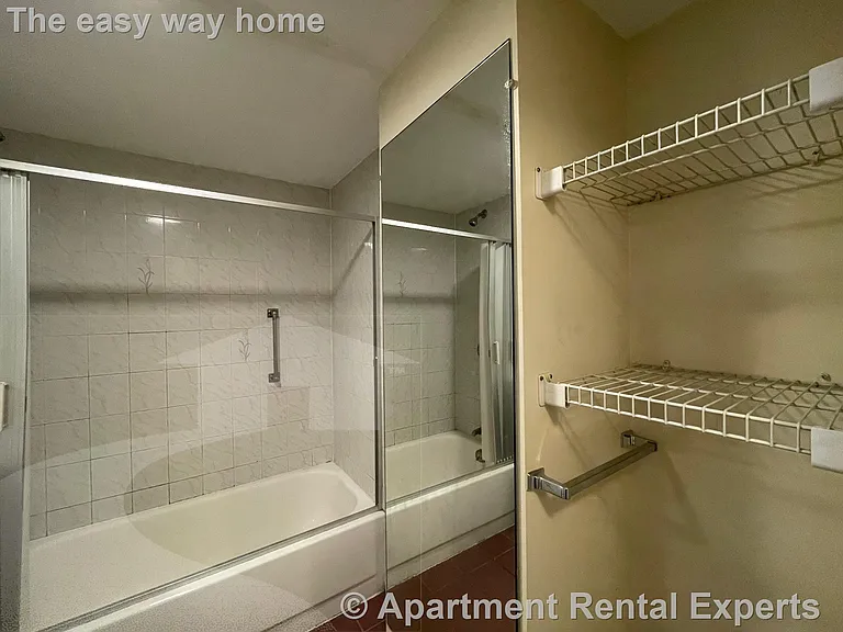 12 Mount Auburn St #5 — Photo 4