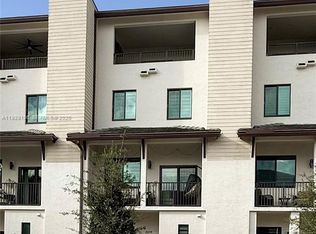 Urbana, Doral, FL 33166