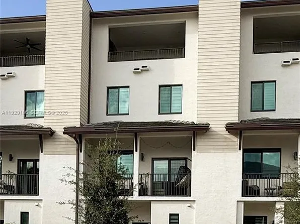 4654 NW 84th Ave, Doral, FL 33166