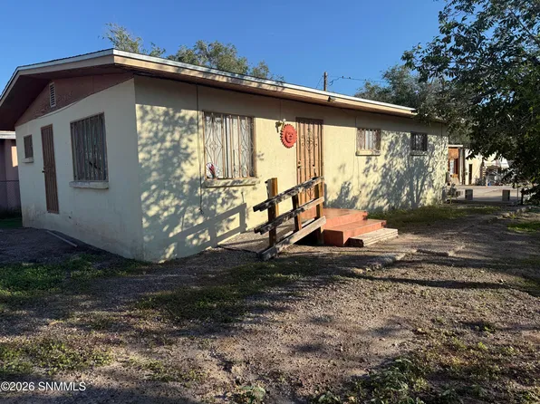 211 E Corpening Ave, La Mesa, NM 88044