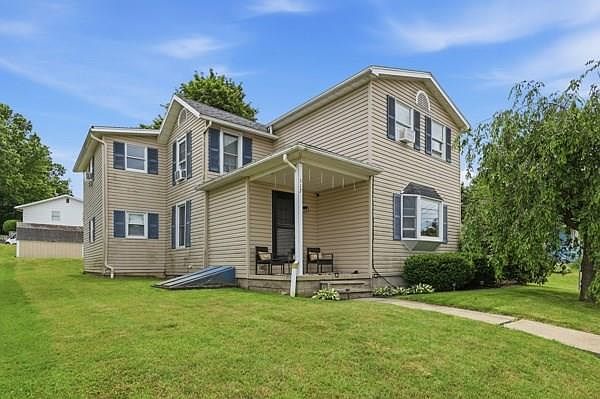 1st image of 117 Ward Ave