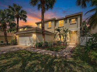Lakes Of Laguna, West Palm Beach, FL 33409
