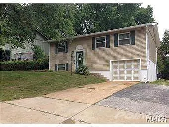61 Boyd Ave #B photo 1