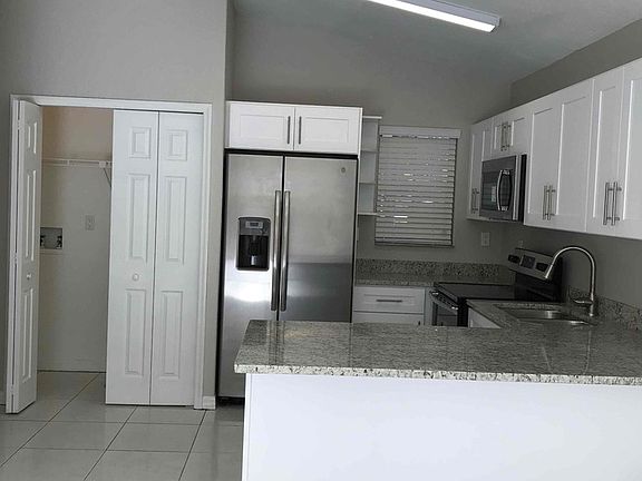 5th image of 15132 NW 89th Pl