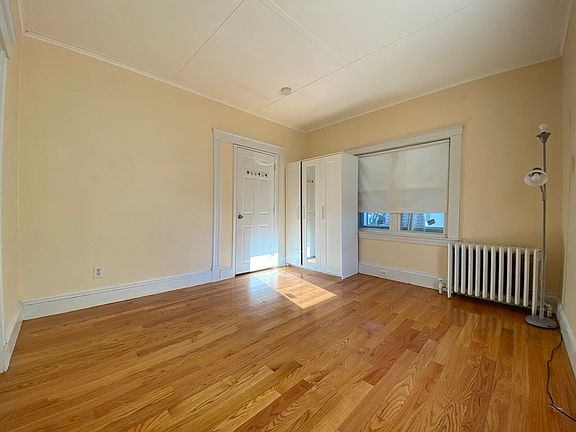 5th image of 115 Elmwood Ave #1