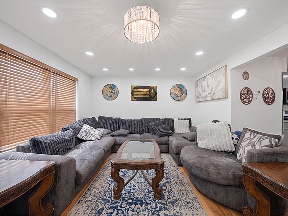 5th image of 9342 S 76th Ave