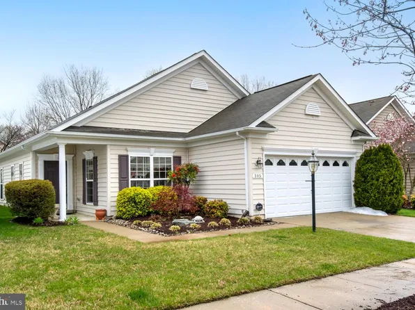 305 Orchestra Pl, Centreville, MD 21617