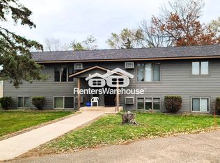 708 8th St N UNIT 3, Hudson, WI 54016