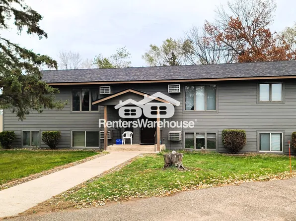 708 8th St N Unit 3, Hudson, WI 54016