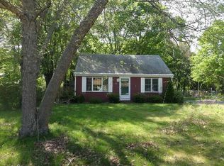 43 Barolay Dr, North Kingstown, RI 02852