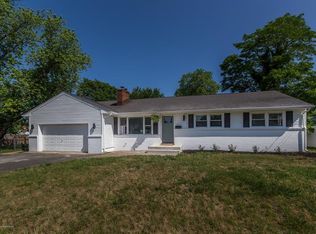 102 Crest Rd, Toms River, NJ 08753