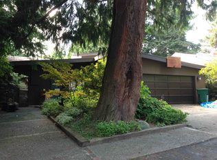 10733 Bartlett Ave NE, Seattle, WA 98125