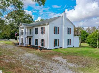 201 Matt Long Rd, Donalds, SC 29638