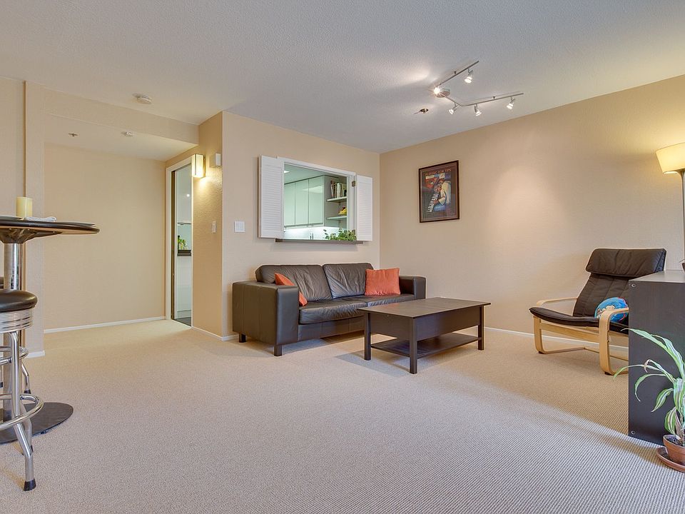 1st image of 1839 15th St #262