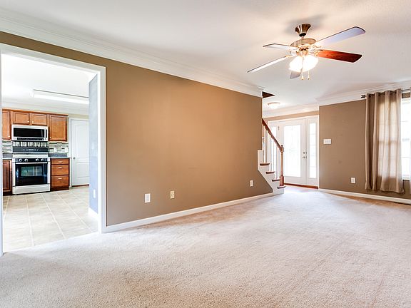 5th image of 4838 Creekrock Ln