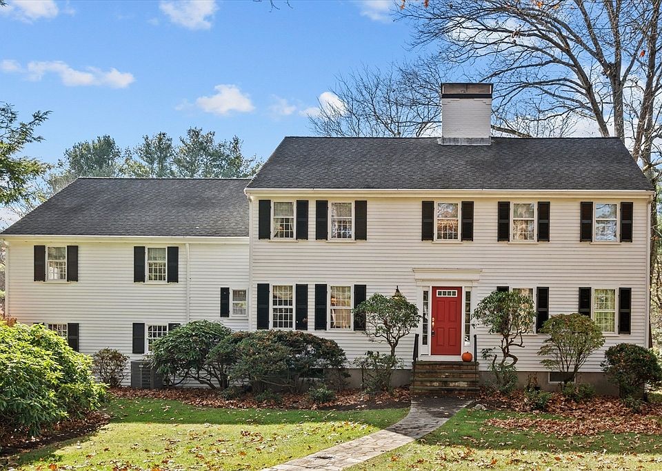 1st image of 31 Candlewood Dr