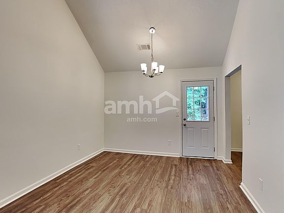 5th image of 375 Ermines Way
