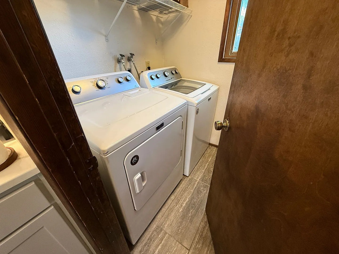 4bed/2bath Sunny Oasis — Photo 2