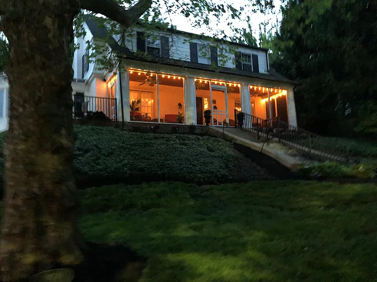 971 Grandview Ave — Photo 13