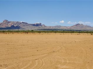 5770 W Newgard Dr, Golden Valley, AZ 86413