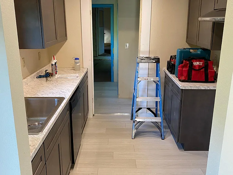 1442 Iron St — Photo 3