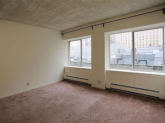 2nd image of 536 Mason St APT 302