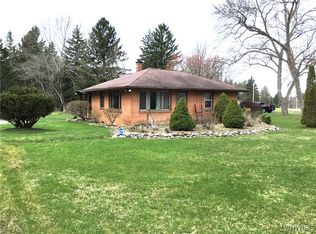 7352 E Eden Rd, Eden, NY 14057