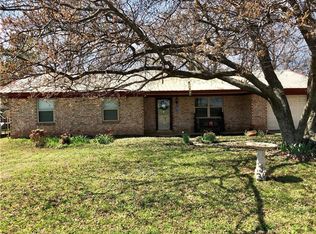 707 N Ash St, Marlow, OK 73055