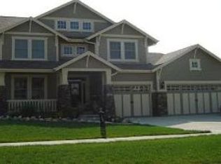 316 S 61st St, West Des Moines, IA 50266