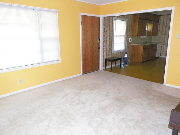 2nd living area or dining