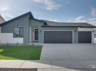 1030 W Shikra St, Mountain Home, ID 83647