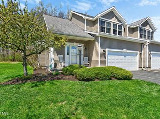 60 Oakmont Street, Niskayuna, NY 12309