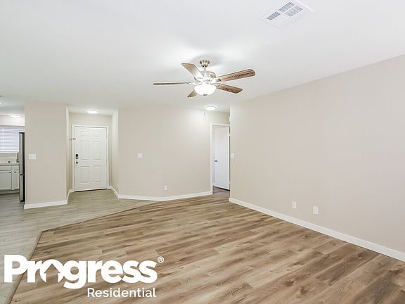 4th image of 4924 Goldeneye Way