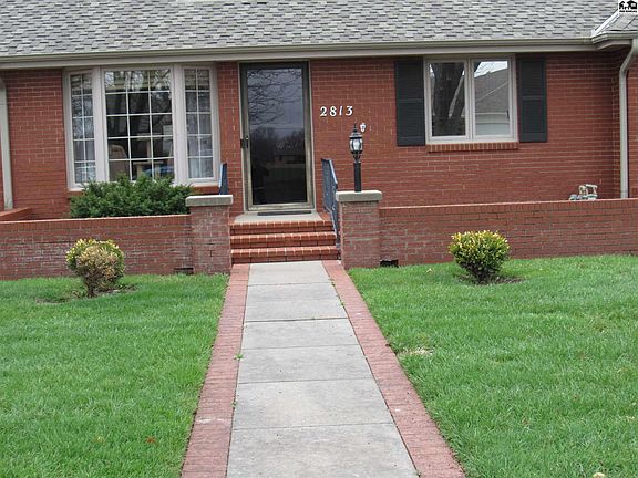 2nd image of 2813 Nottingham Dr