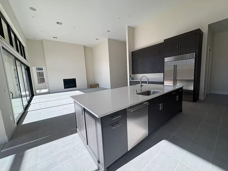 10865 Agate Cliffs Ave — Photo 16