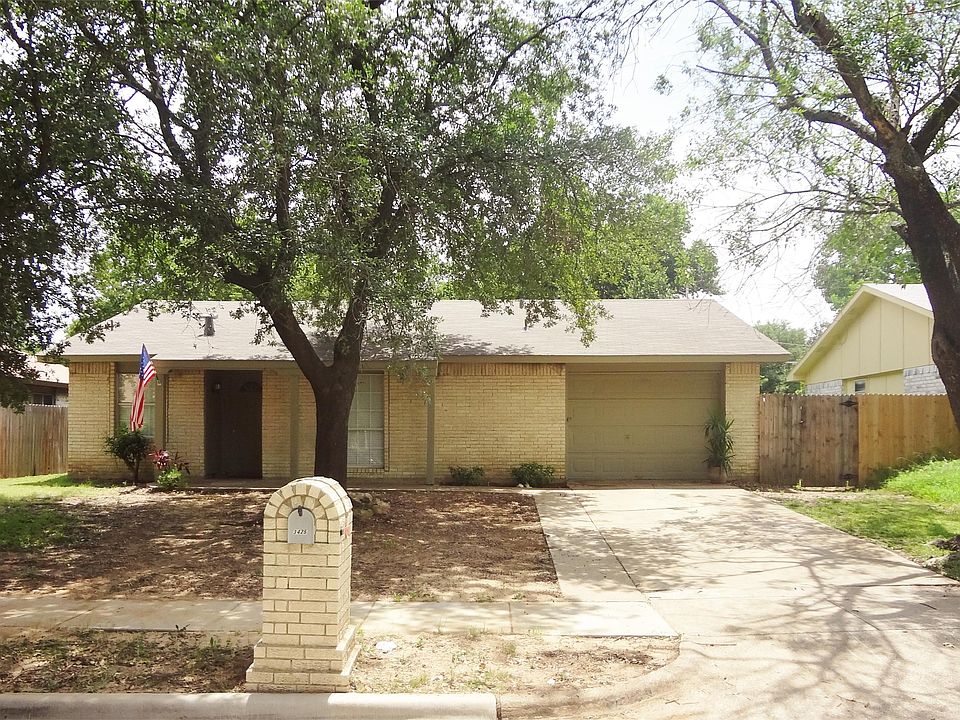 1st image of 3425 Edelweiss Dr