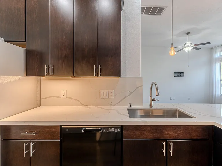 58 Aventura Pl — Photo 9