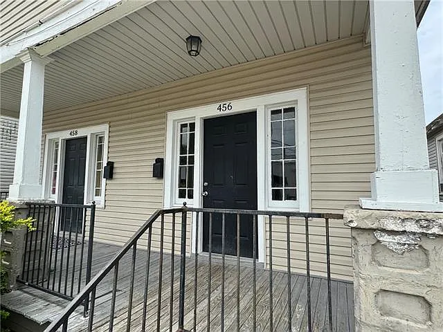 456 Avenue A