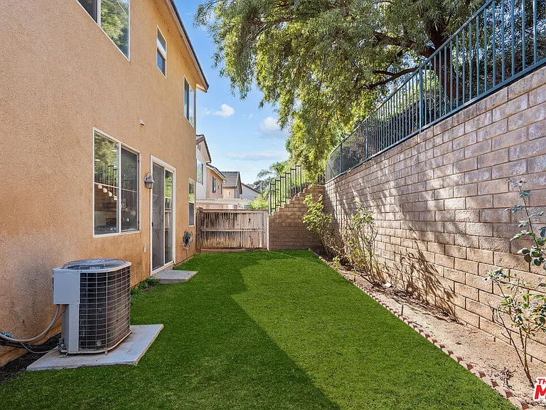 30311 Ashfield Ct — Photo 35