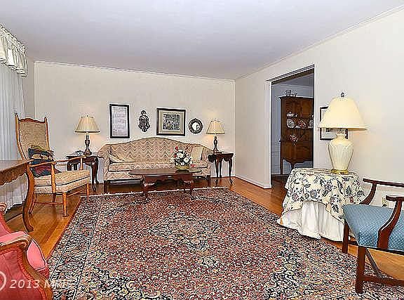 3rd image of 4308 Adrienne Dr